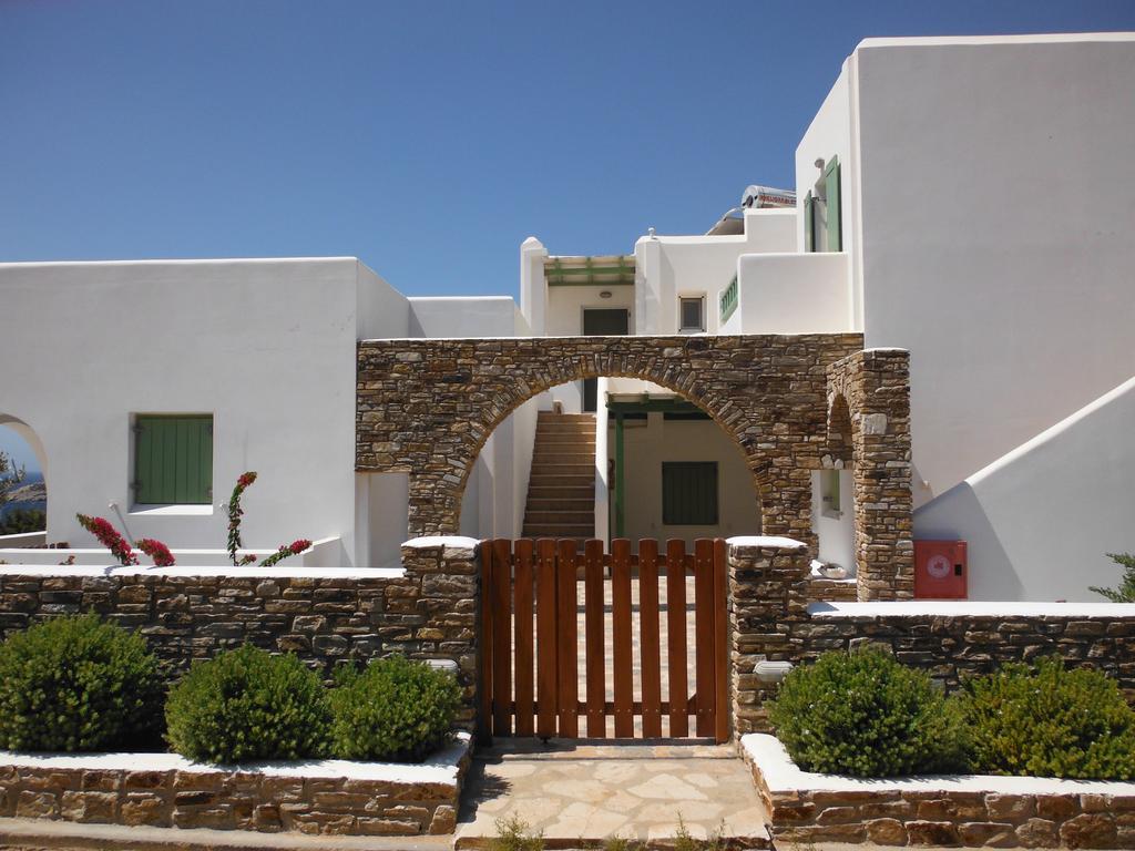 St George Antiparos Apartments And Studios Agios Georgios  Bagian luar foto