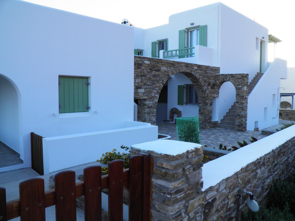 St George Antiparos Apartments And Studios Agios Georgios  Bagian luar foto