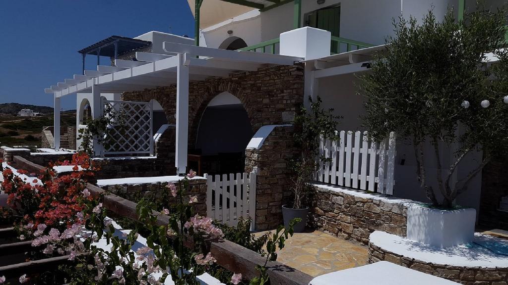 St George Antiparos Apartments And Studios Agios Georgios  Bagian luar foto